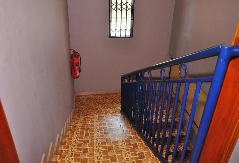 اتاق استاندارد با بالکن, Namulanda Motel