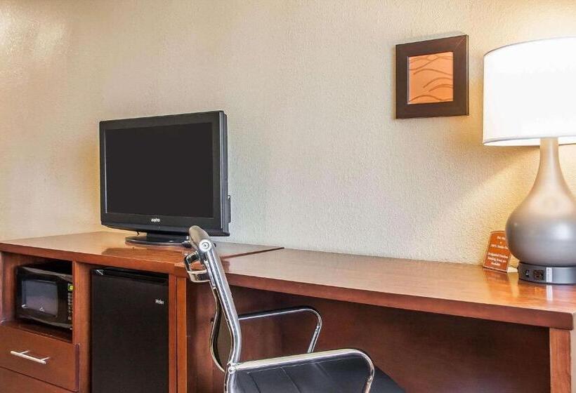 اتاق استاندارد, Comfort Inn