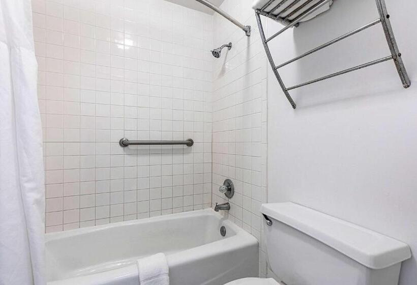 اتاق استاندارد با تخت بزرگ, Econo Lodge Vero Beach  Downtown