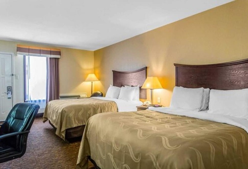 Standard Room Queen Size Bed, Quality Inn Ozona I10