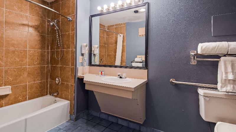 اتاق استاندارد با تخت بزرگ, Quality Inn & Suites Fayetteville I 95