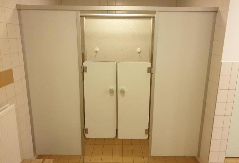 اتاق خانوادگی با سرویس بهداشتی مشترک, Jugendherberge Westerland