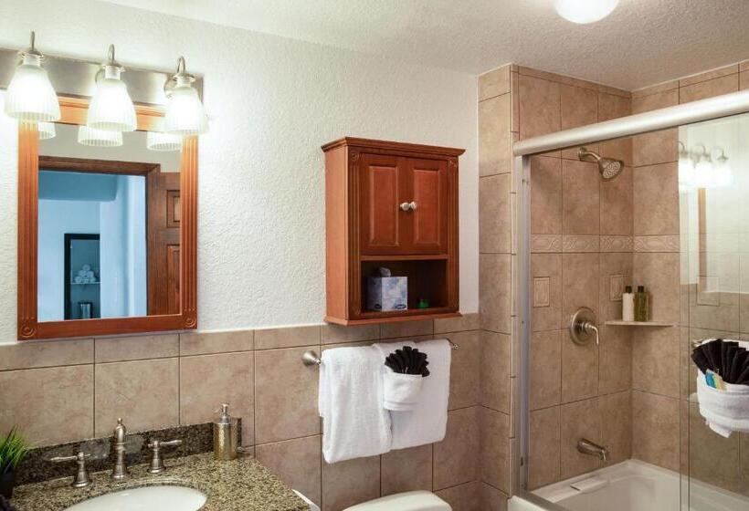 3 Bedroom Suite, Grassy Flats Resort & Beach Club