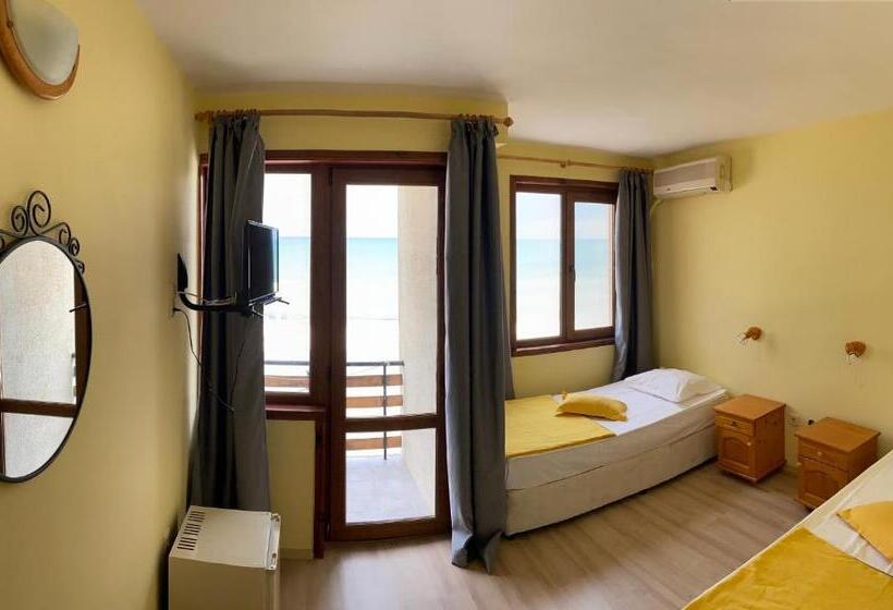 اتاق استاندارد با چشم‌انداز دریا, Palma Beach