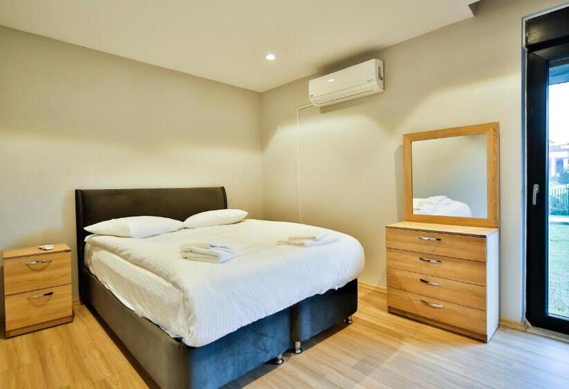 آپارتمان 1 خوابه, Mene Suites