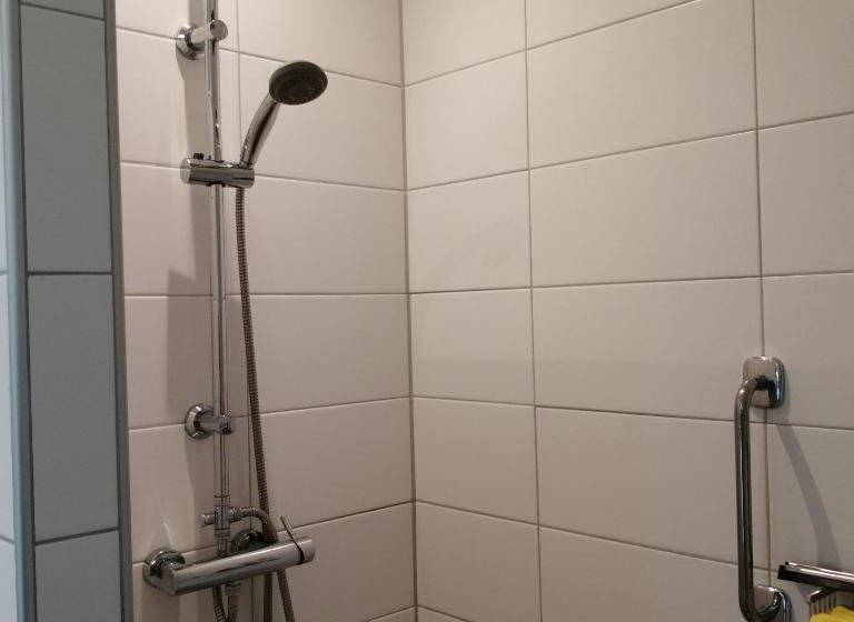 اتاق استاندارد, Veenemaat