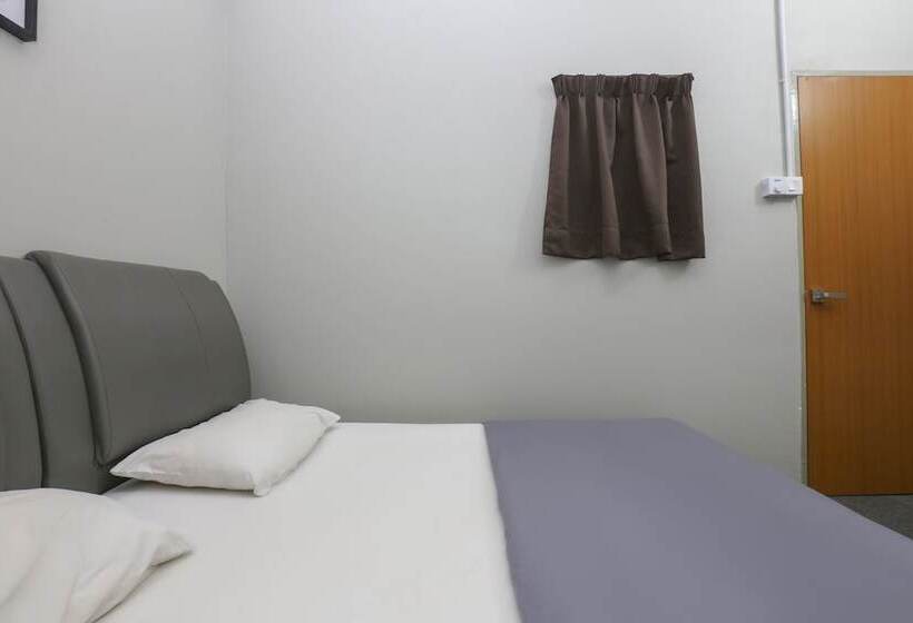 اتاق استاندارد, Spot On 89751 Bed Station Guest House   Hostel