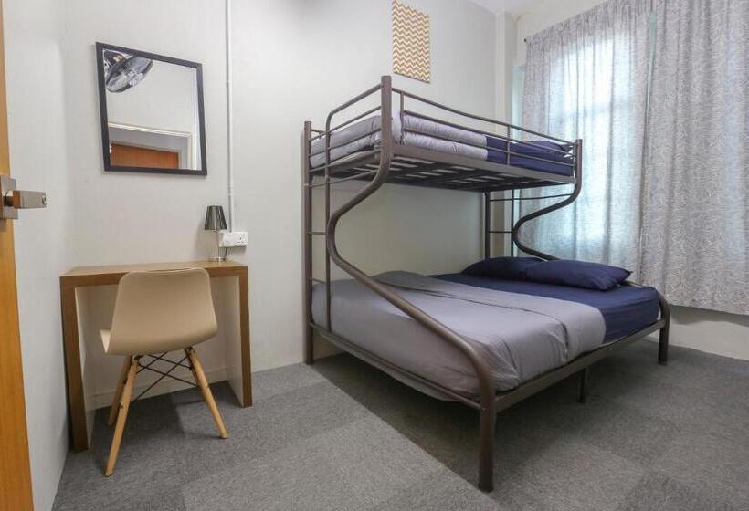 اتاق استاندارد سه نفره, Spot On 89751 Bed Station Guest House   Hostel