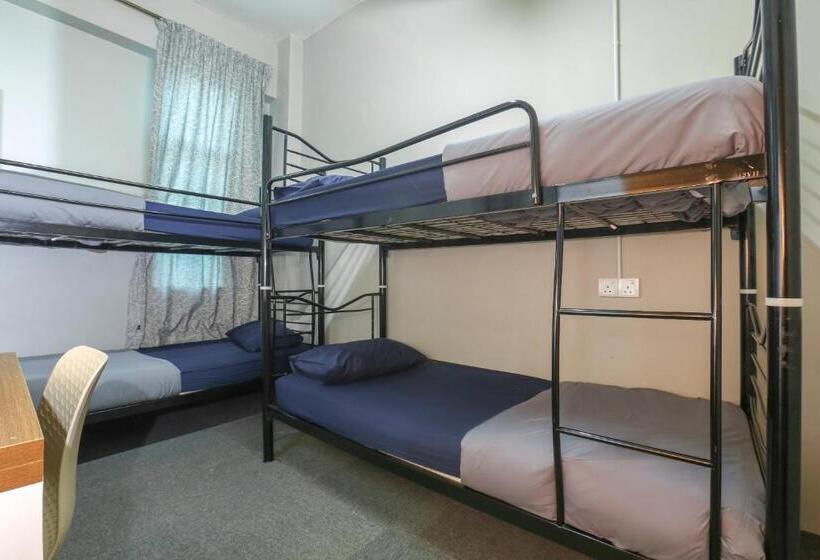 اتاق خانوادگی, Spot On 89751 Bed Station Guest House   Hostel