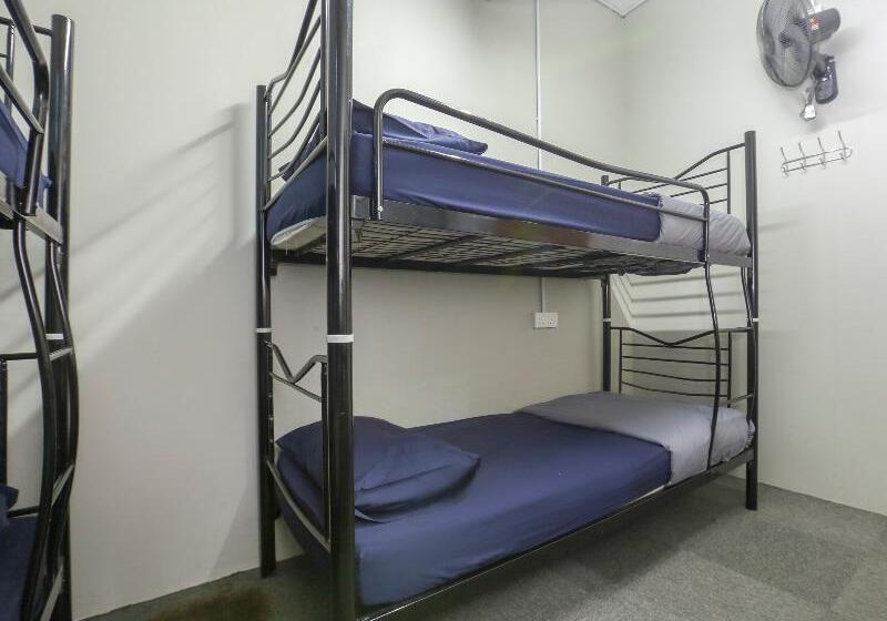 اتاق خانوادگی, Spot On 89751 Bed Station Guest House   Hostel