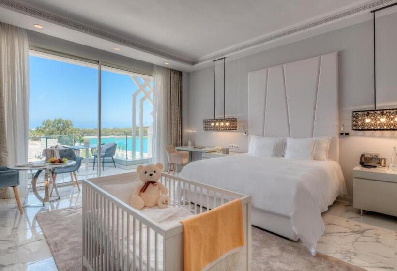 اتاق لوکس با تخت بزرگ, Marchica Lagoon Resort