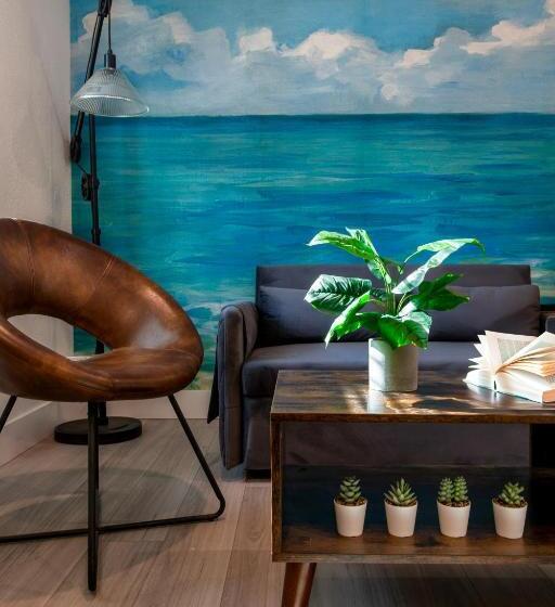 سوئیت 2 خوابه, The Lauderdale Boutique