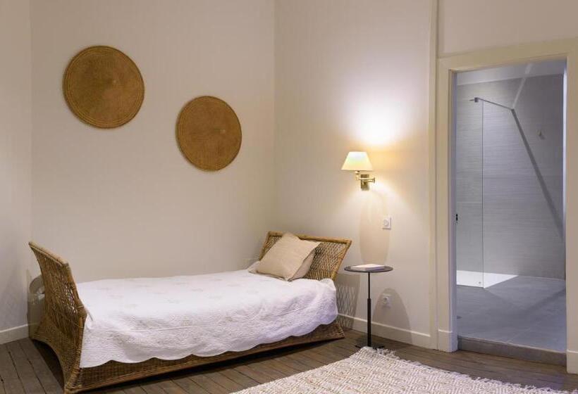 اتاق لوکس خانوادگی, Couvent De La Salette & Spa
