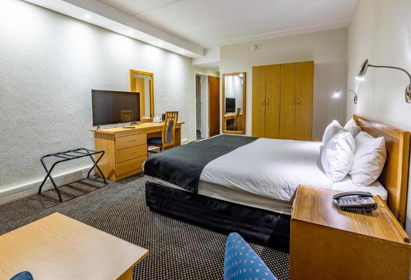 Люкс, African Sky Newcastle Inn
