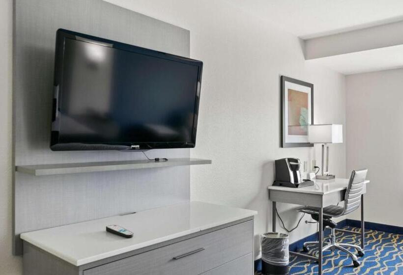 اتاق استاندارد با تخت بزرگ, Best Western Plus Lake Lanier Gainesville Hotel & Suites