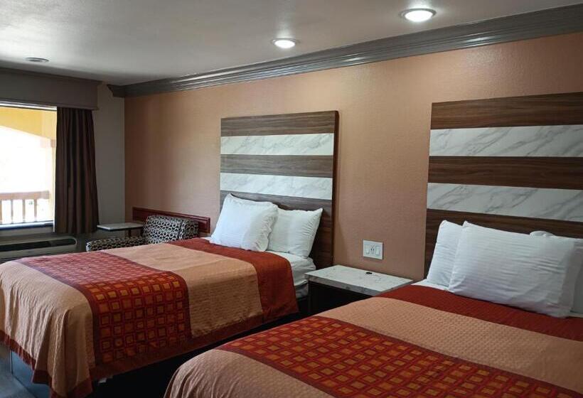 带2个双人床的标准工作室, Americas Best Value Inn & Suites Alvin/houston