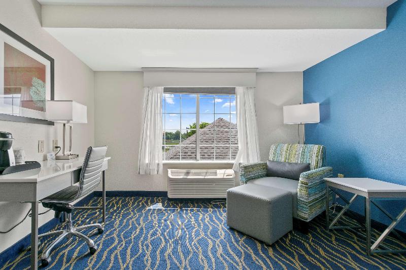اتاق استاندارد با تخت بزرگ, Best Western Plus Lake Lanier Gainesville Hotel & Suites