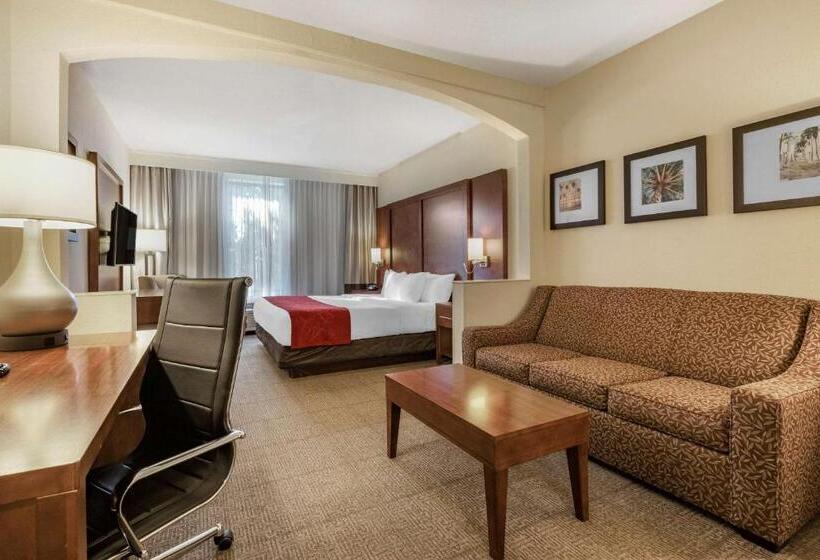 سوئیت با تخت بزرگ, Comfort Suites Miami  Kendall