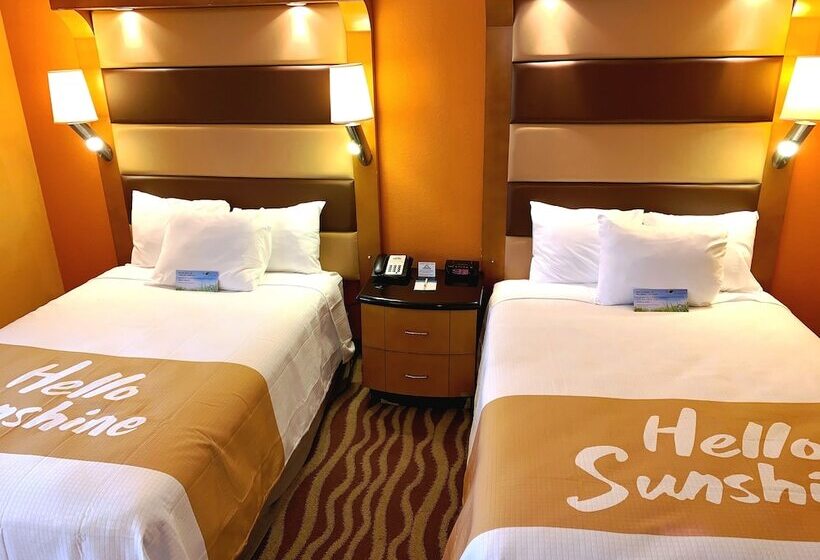اتاق استاندارد با 2 تخت دوبل, Days Inn & Suites By Wyndham Albany