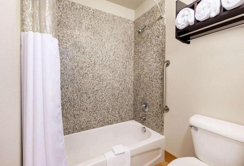 اتاق لوکس با تخت بزرگ, La Quinta By Wyndham Spokane Valley