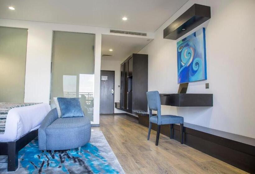 سوییت جونیور, Amaryllis Hotel Blantyre