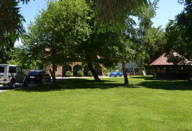 ویلای سوپریور 1 خوابه, čenga Resort
