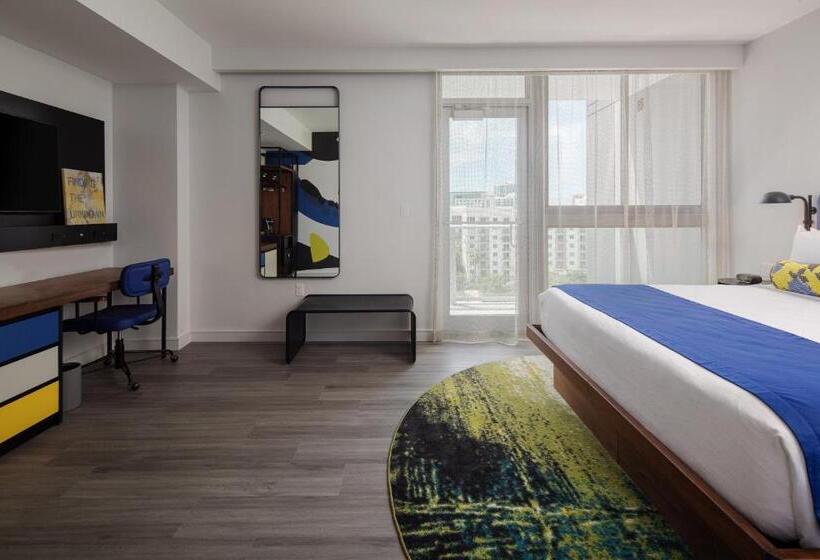 سوئیت با تخت بزرگ, Indigo Miami Brickell, An Ihg