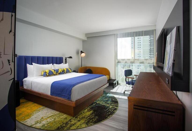 اتاق پرمیوم, Indigo Miami Brickell, An Ihg