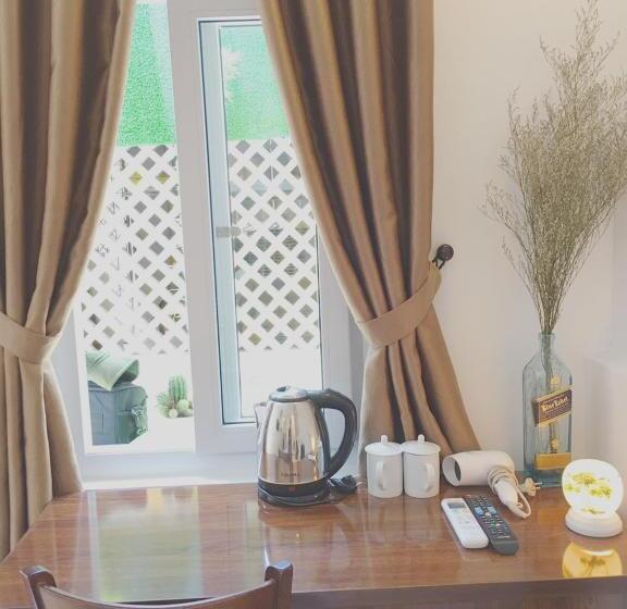 اتاق لوکس با چشم‌انداز باغ, Dream Flower Homestay
