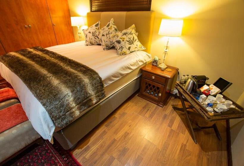 اتاق استاندارد با تخت بزرگ, Spacube Luxury Suites And Spa
