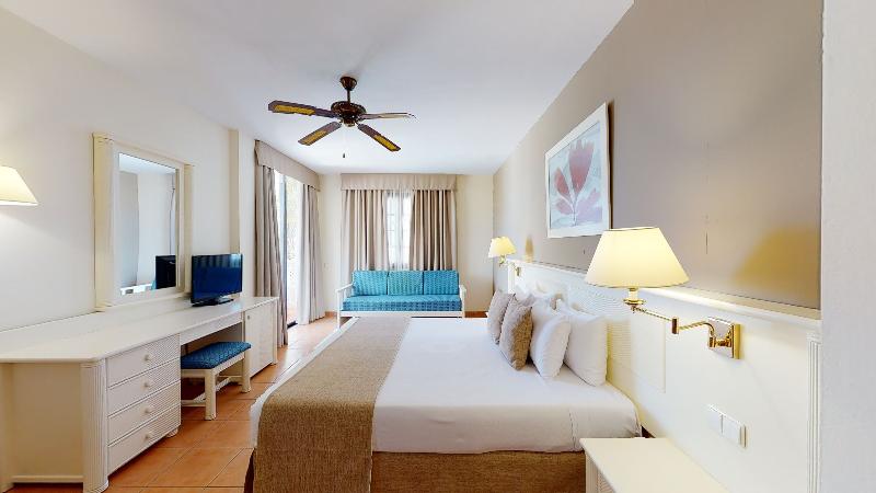 سوییت جونیور, Bahia Principe Luxury Tenerife
