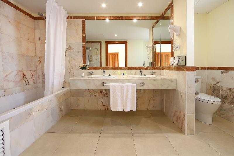 سوییت جونیور, Bahia Principe Luxury Tenerife