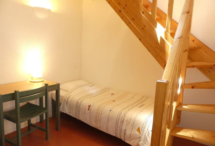 标准间, Gîte De Llo