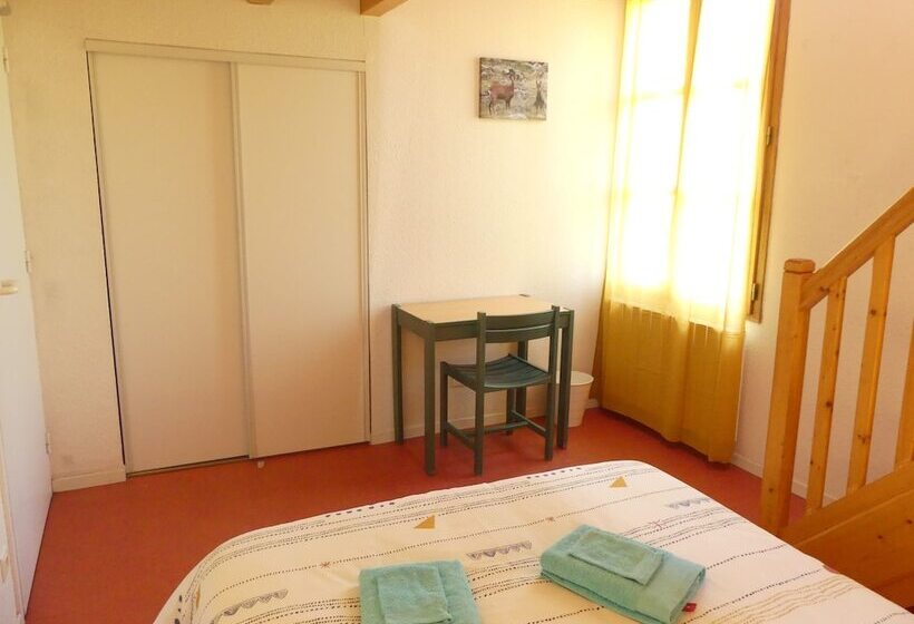 标准间, Gîte De Llo