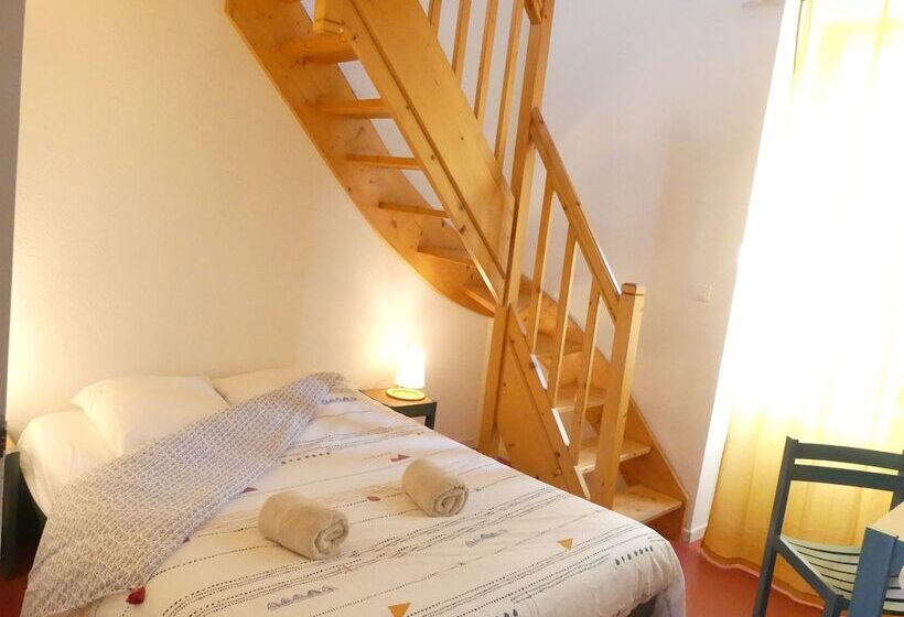 标准间, Gîte De Llo