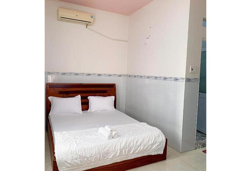 اتاق سوپریور با تخت بزرگ, Ngoc May Guesthouse