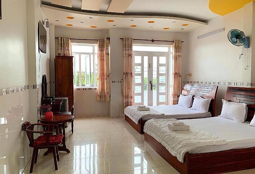 اتاق استاندارد چهار تخته, Ngoc May Guesthouse