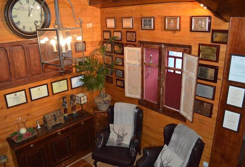 خانه 4 خوابه, Casa Escosa
