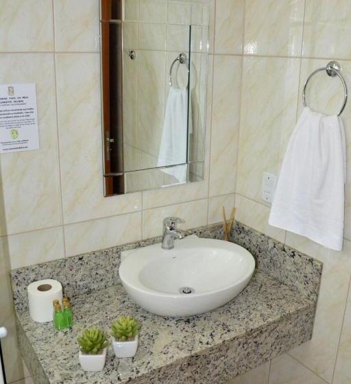 سوییت خانوادگی, Pousada Recanto Dos Feijós