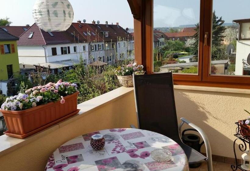 اتاق استاندارد با بالکن, Pension A La Kleinert