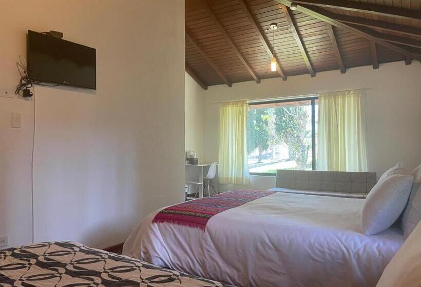 اتاق استاندارد, Quito Airport Suites Hotel