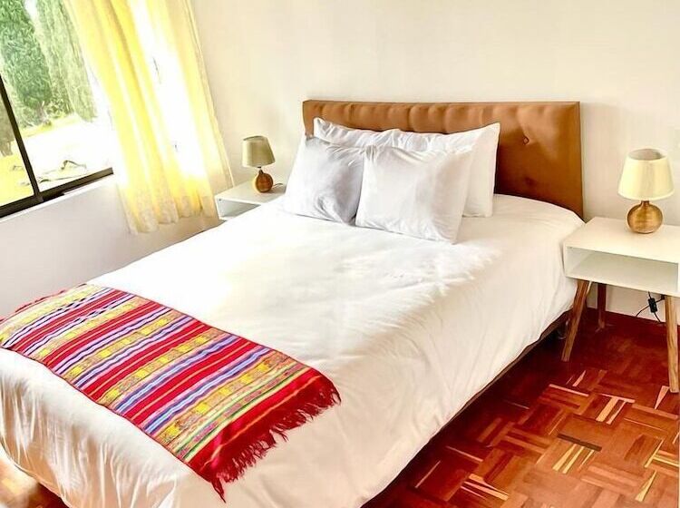 اتاق استاندارد, Quito Airport Suites Hotel