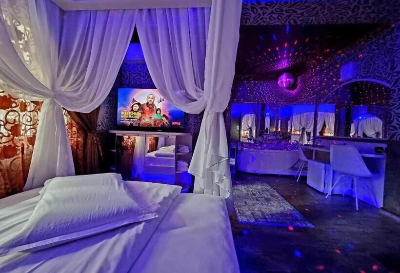 اتاق استاندارد با وان آب گرم, Boutique Mikaela