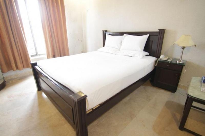اتاق استاندارد, The Leschanze