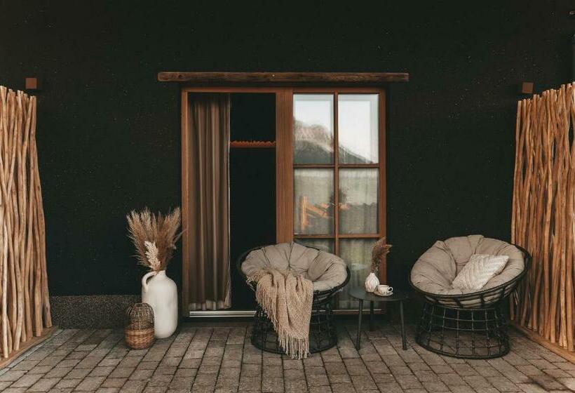Standard Triple Room with Terrace, Jufenalm Boho Hotel & Restaurant