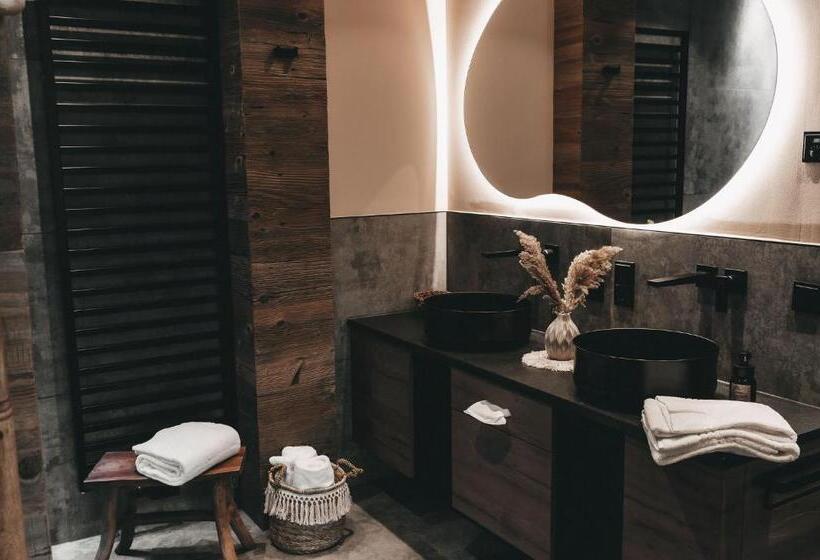 Suite with Terrace, Jufenalm Boho Hotel & Restaurant