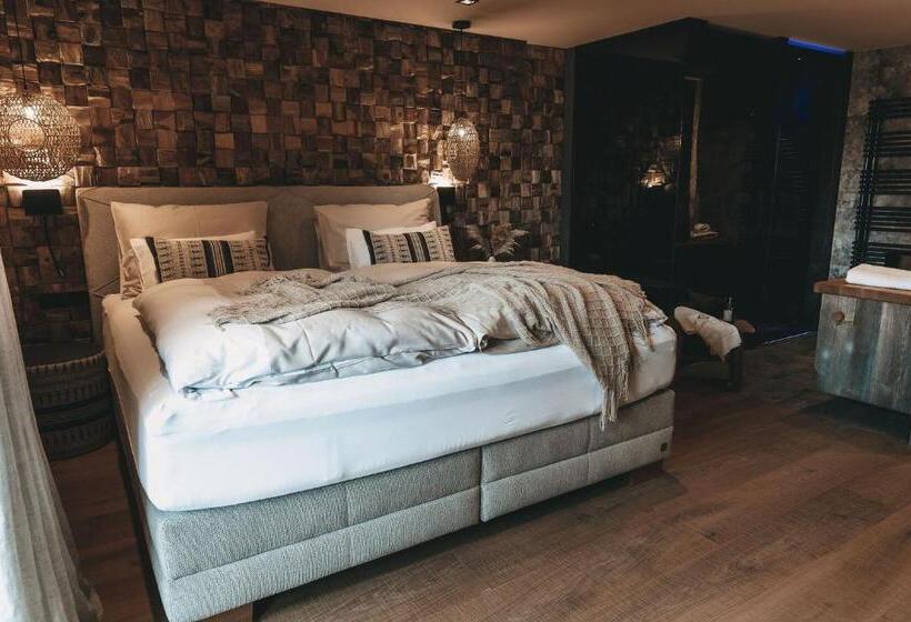 سوییت, Jufenalm Boho Hotel & Restaurant