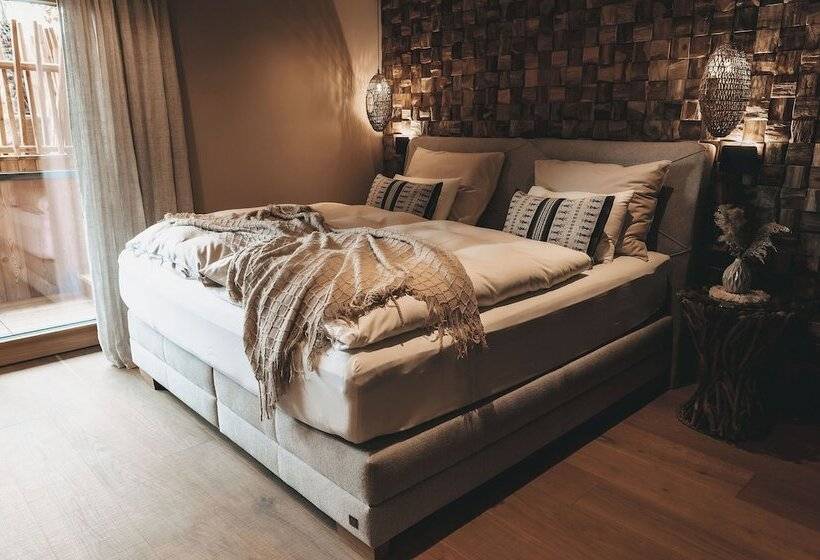 سوییت, Jufenalm Boho Hotel & Restaurant