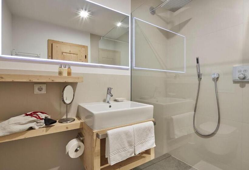 آپارتمان 1 خوابه با بالکن, Residence Villa Al Sole