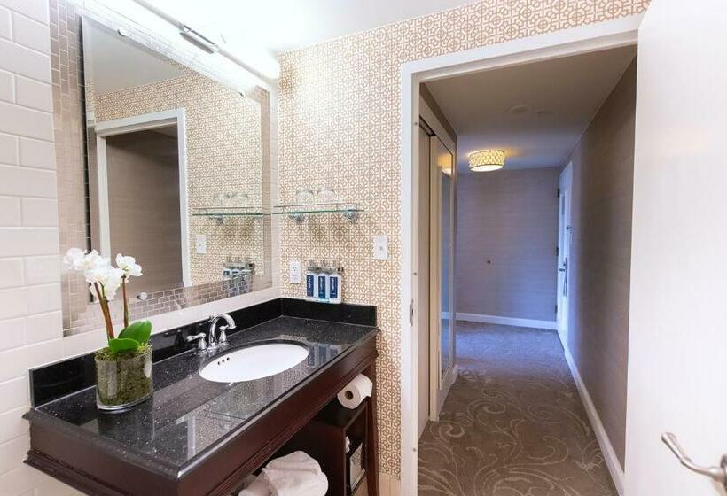 سوئیت با تخت بزرگ, Hamilton Hotel   Washington Dc